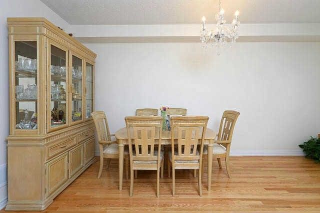 11 Chao Cres, Richmond Hill, L4E0P4 | Image 3