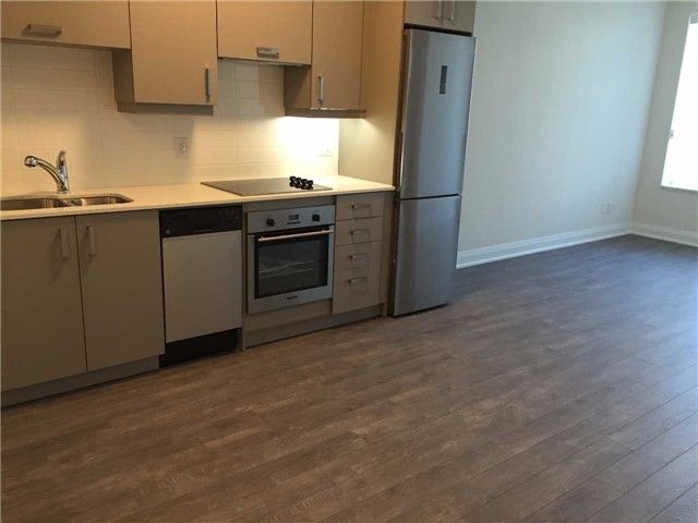 723 - 28 Uptown Dr, Markham, L3R5M8 | Image 3