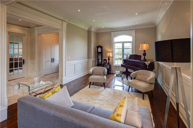 249 Carrville Rd, Richmond Hill, L4C6E4 | Image 2