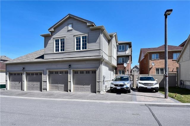 14 Duncan Rd, Markham, L6B0T4 | Image 3