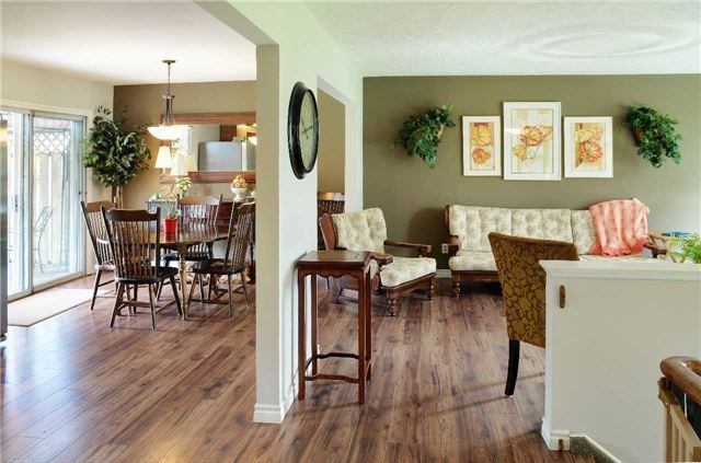 16 Wales Ave N, Adjala-Tosorontio, L0M1J0 | Image 3