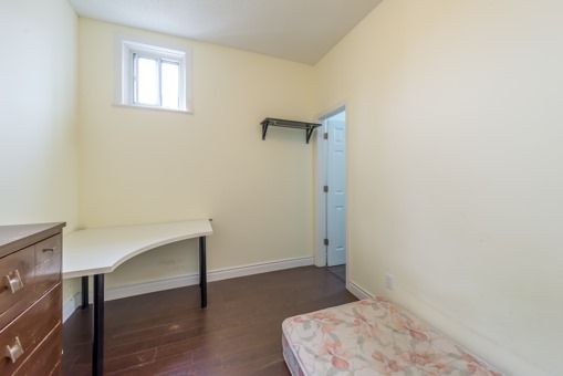 2 - 15229 Yonge St, Aurora, L4G1L8 | Image 2