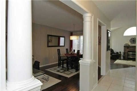 22 Rush Rd, Aurora, L4G7G5 | Image 3