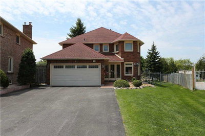 Detached House sold at 40 Marchwood Crescent, Richmond Hill, Ontario, L4C8M5 - Harding - MLS: N3525682