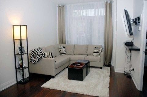 105 - 75 North Park Rd, Vaughan, L4J0H8 | Image 2