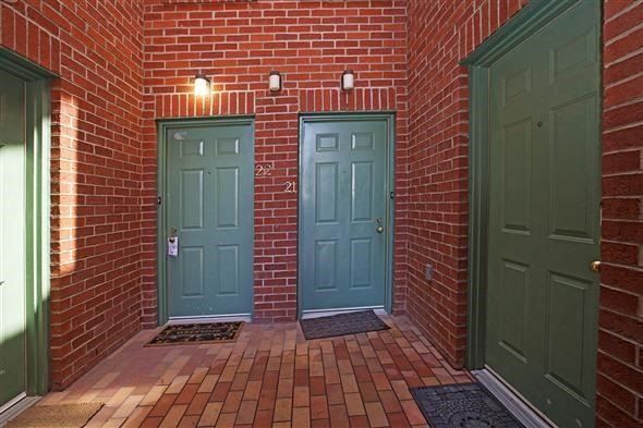 8 - 100 Arbors Lane, Vaughan, L4L7G4 | Image 2