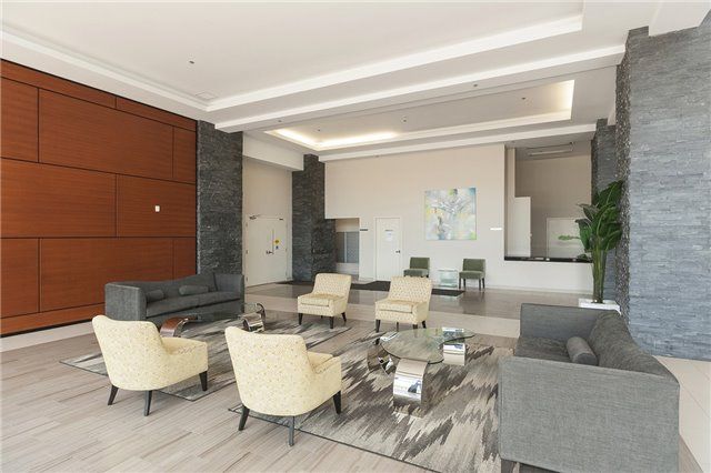 520 - 12 Woodstream Blvd, Vaughan, L4L8C3 | Image 2