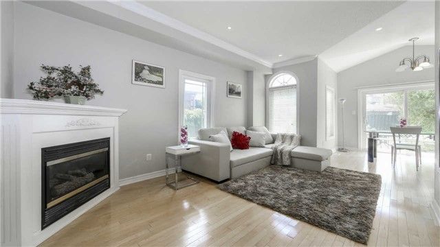79 Greensboro Dr, Markham, L3R0V5 | Image 2