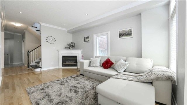 79 Greensboro Dr, Markham, L3R0V5 | Image 3