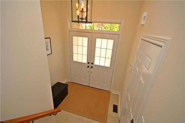 3 - 450 Worthington Ave, Richmond Hill, L4E0E5 | Image 2