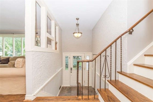 21 Jonathan St, Uxbridge, L9P1B6 | Image 3