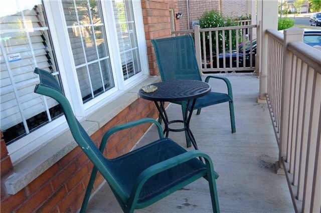 124 Alfred Paterson Dr, Markham, L6E1L5 | Image 2