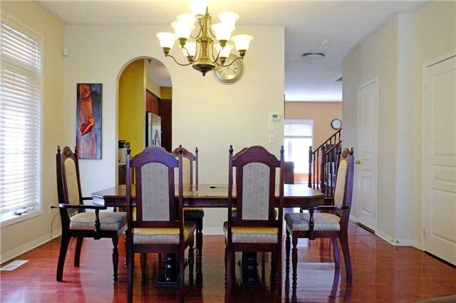 124 Alfred Paterson Dr, Markham, L6E1L5 | Image 3