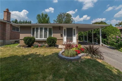 Detached House sold at 52 Devins Drive, Aurora, Ontario, L4G2Z1 - Aurora Heights - MLS: N3570919