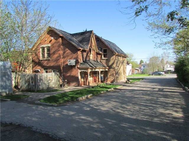 Detached House sold at 69 Main Street, East Gwillimbury, Mt Albert, L0G 1M0 - MLS: N3571338