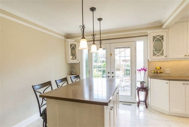 165 Clearview Hts, King, L7B1H2 | Image 3