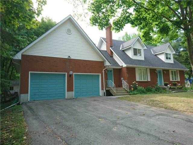 2314 Crystal Beach Rd, Innisfil, L9S3W9 | Image 2