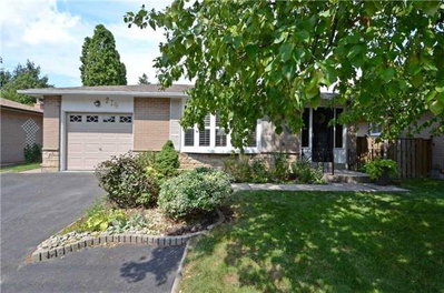 Detached House sold at 219 Bay Thorn Drive, Markham, Ontario, L3T3V6 - Royal Orchard - MLS: N3588834