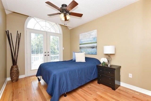 26 Cape Breton Crt, Richmond Hill, L4E3W4 | Image 2