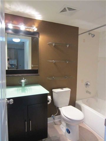 292 - 306 John St, Markham, L3T0A7 | Image 3