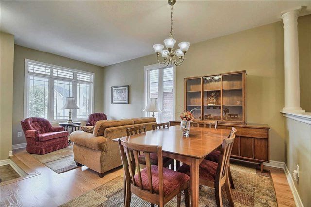 43 Milligan St, Bradford West Gwillimbury, L3Z0C4 | Image 3