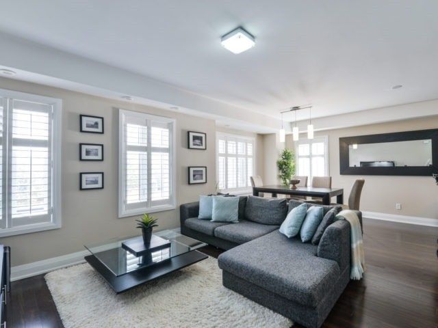 285 - 326 John St, Markham, L3T0B1 | Image 2