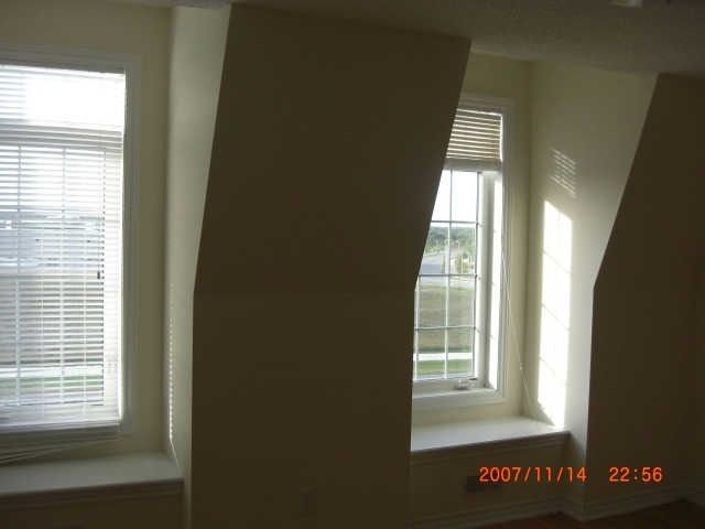 #11 - 10971 Woodbine Ave, Markham, L6C 0X4 | Image 3