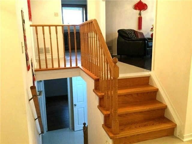 16 Milne Lane, Markham, L3P1C7 | Image 3