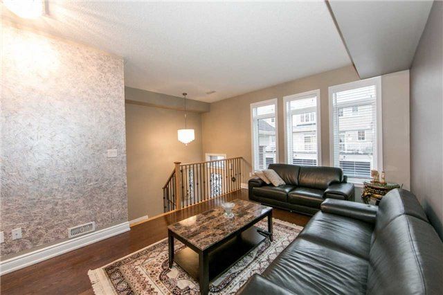 63 Mack Clement Lane, Richmond Hill, L4S2P7 | Image 3