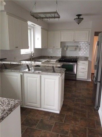 391 Alper St, Richmond Hill, L4C 2Z3 | Image 2