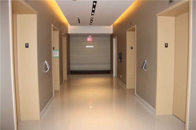 512 - 7191 Yonge St, Markham, L3T 0C4 | Image 3