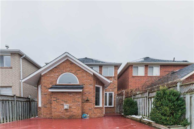 22 Rush Rd, Aurora, L4G7G5 | Image 3