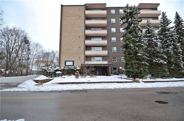 603 - 67 Richmond St, Richmond Hill, L4C3Y3 | Image 3