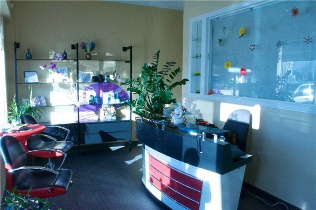 125 - 9421 Jane St, Vaughan, L6A4J3 | Image 2