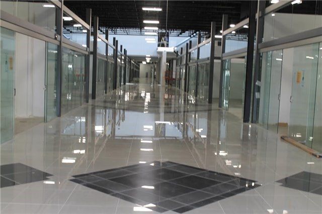 251 - 7250 Keele St, Vaughan, L4K1Z8 | Image 2