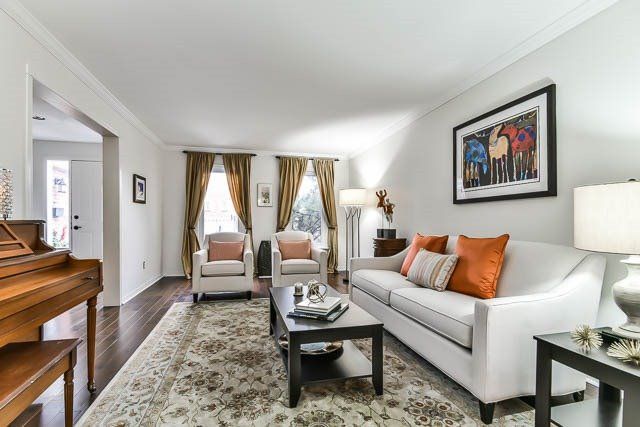 171 Carlton Rd, Markham, L3R3L7 | Image 3