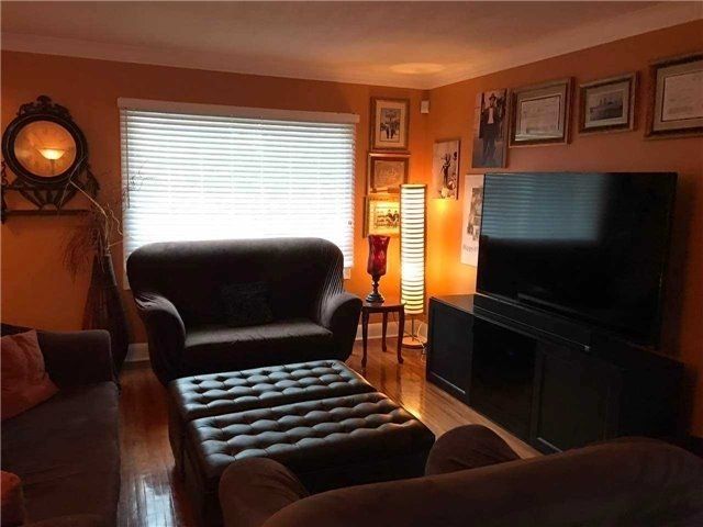 49 Sunset Beach Rd, Richmond Hill, L4E3G7 | Image 2