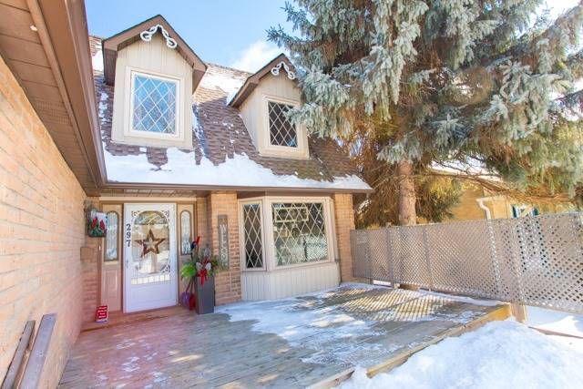 297 Burford St, Newmarket, L3Y 6E7 | Image 2