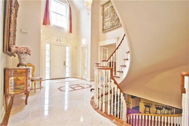 8 Prescott Crt, Markham, L3T5W7 | Image 3