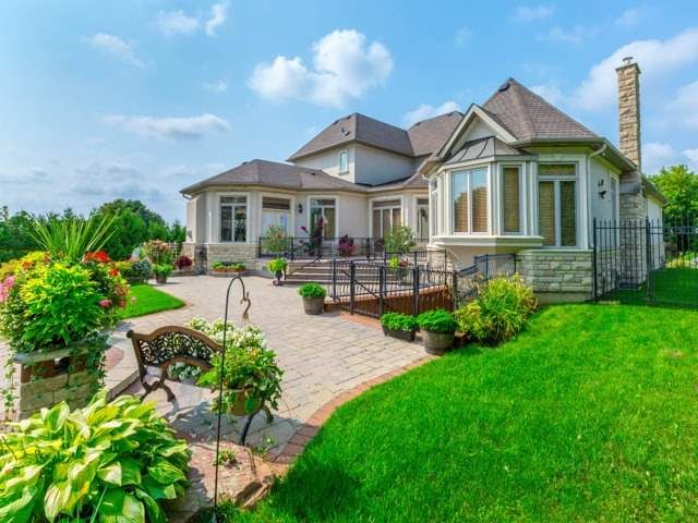 776 Woodland Acres Cres, Vaughan, L6A1G2 | Image 3