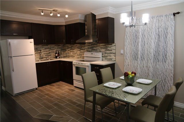 210 Bayview Ave, Georgina, L4P2T2 | Image 3