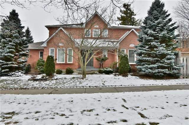 Detached House sold at 168 Kemano Road, Aurora, Aurora Heights, L4G4Z2 - MLS: N3728717