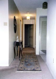 810 - 20 Harding Blvd W, Richmond Hill, L4C1S6 | Image 3