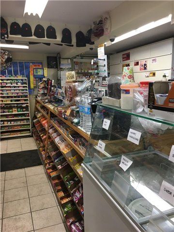 1588 Metro Rd, Georgina, L0E1L0 | Image 3