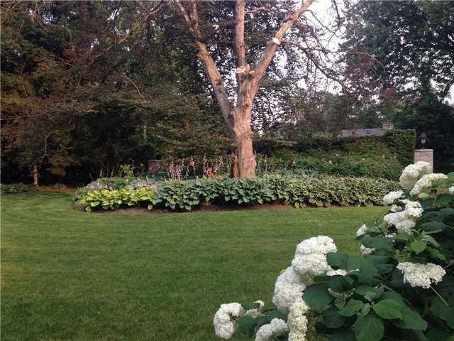 108 Kennedy St W, Aurora, L4G 2L7 | Image 2