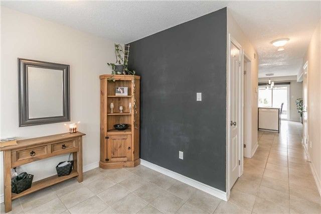 110 Banting Cres, Essa, L0M1B6 | Image 3