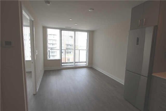 808 - 18 Uptown Dr, Markham, L3R5M5 | Image 2