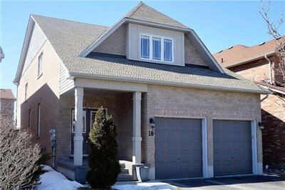 Detached House sold at 18 Kerr Lane, Aurora, Ontario, L4G0E5 - Bayview Northeast - MLS: N3749339