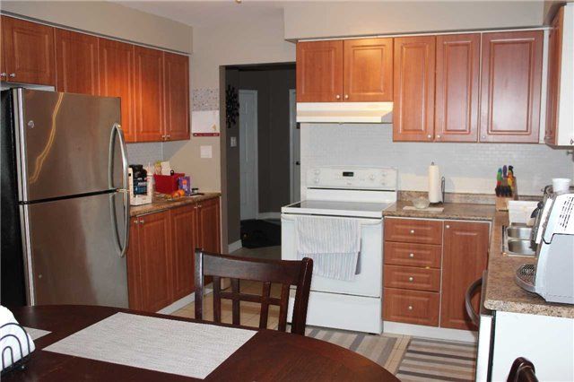 115 Coles Ave, Vaughan, L4L1L8 | Image 2