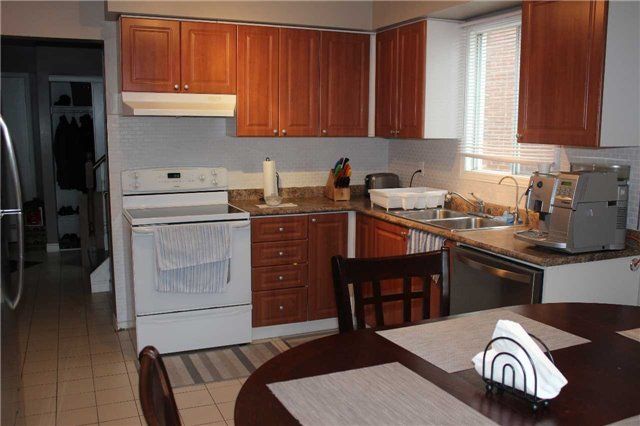 115 Coles Ave, Vaughan, L4L1L8 | Image 3